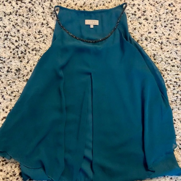 Rhinestone Neck Sleeveless Blouse - Picture 6 of 9